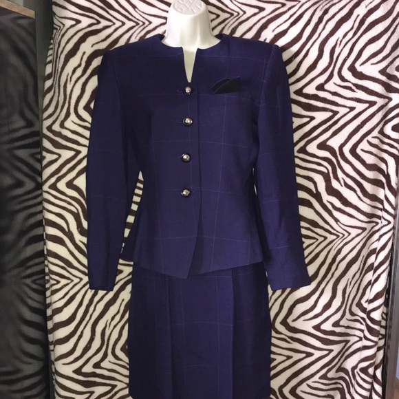Jacqueline Ferrar size 4 Blazer and skirt set 🍒 - Picture 2 of 7